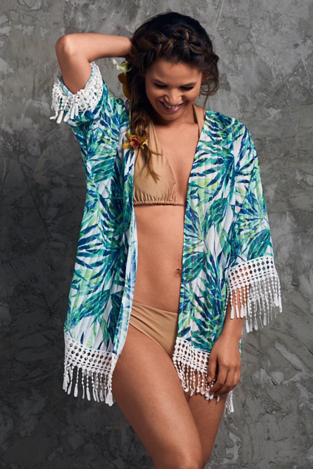 Short Tropical Leaves Kimono Palmazul Beachwear with white guipure lace Front
