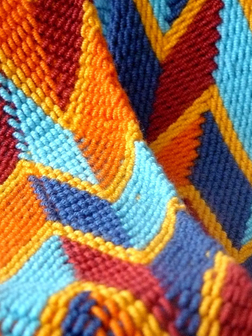 Shoulder strap of the Turquoise woven shoulder bag with tassels and beads Palmazul Beachwear Wayuu Mochila